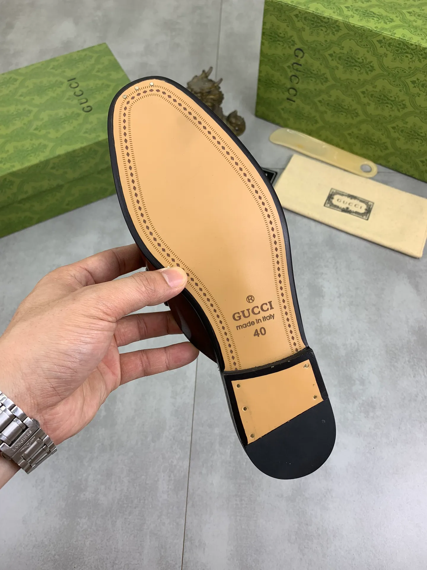 Men's Men's Shoes💰P480💰【New Style】Water-dyed Niuli High Quality Gucci half-drag business leather shoes hot selection (Gucci) official website latest Gucci half-drag 🎁 business leather shoes, hot style 💥 simple and elegant style, exclusive for trendy men. Unique official website latest brand original double G embossing Elements 👑 Original Gucci decoration, fashionable and elegant, fabric original calfskin ✅ Fully imported first-layer cowhide lining, official website designated wear-resistant, rubber business outsole, classic model taken at the counter in real life 🎬Number: 38-44 (45 46 customized) 2⃣️colors available
